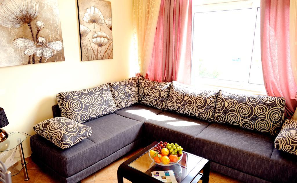 Apartments&Rooms Jelavic Seget Vranjica Værelse billede